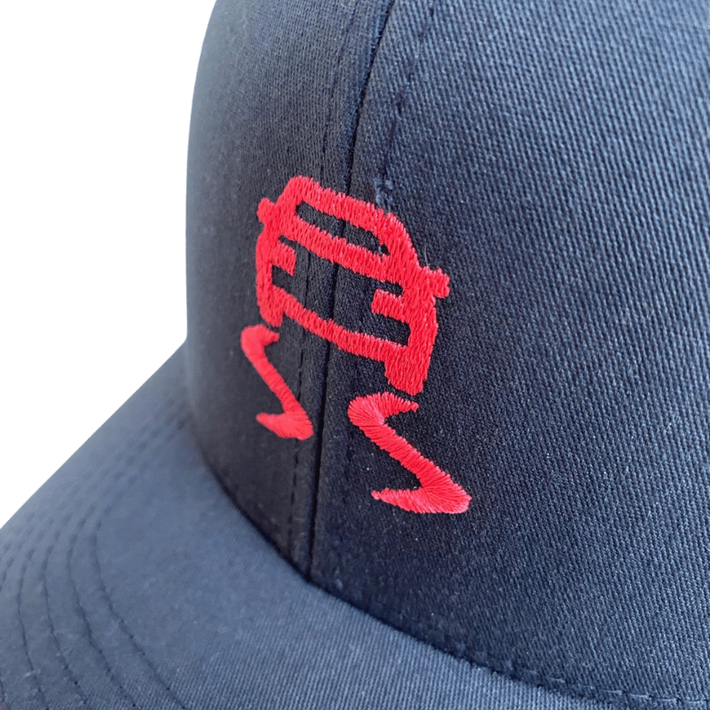 Casquette Trucker Oversteer – Bleu Marine & Blanc