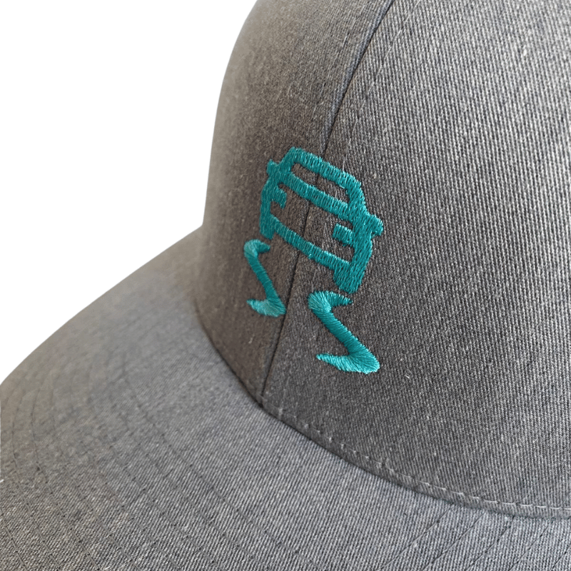 Casquette Trucker Oversteer – Gris & Blanc